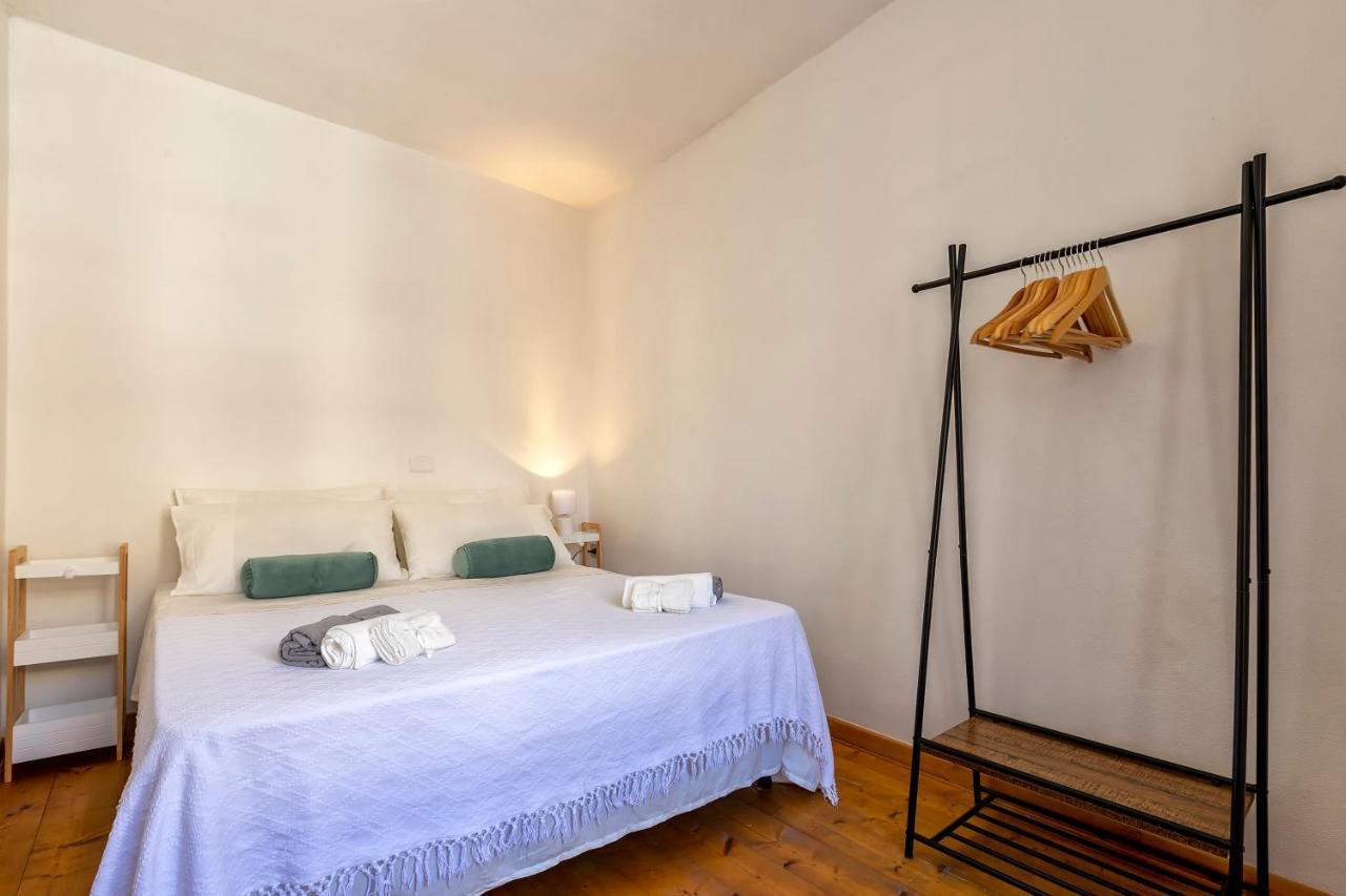 La Finestra Sul Teatro Apartment Alghero Bagian luar foto