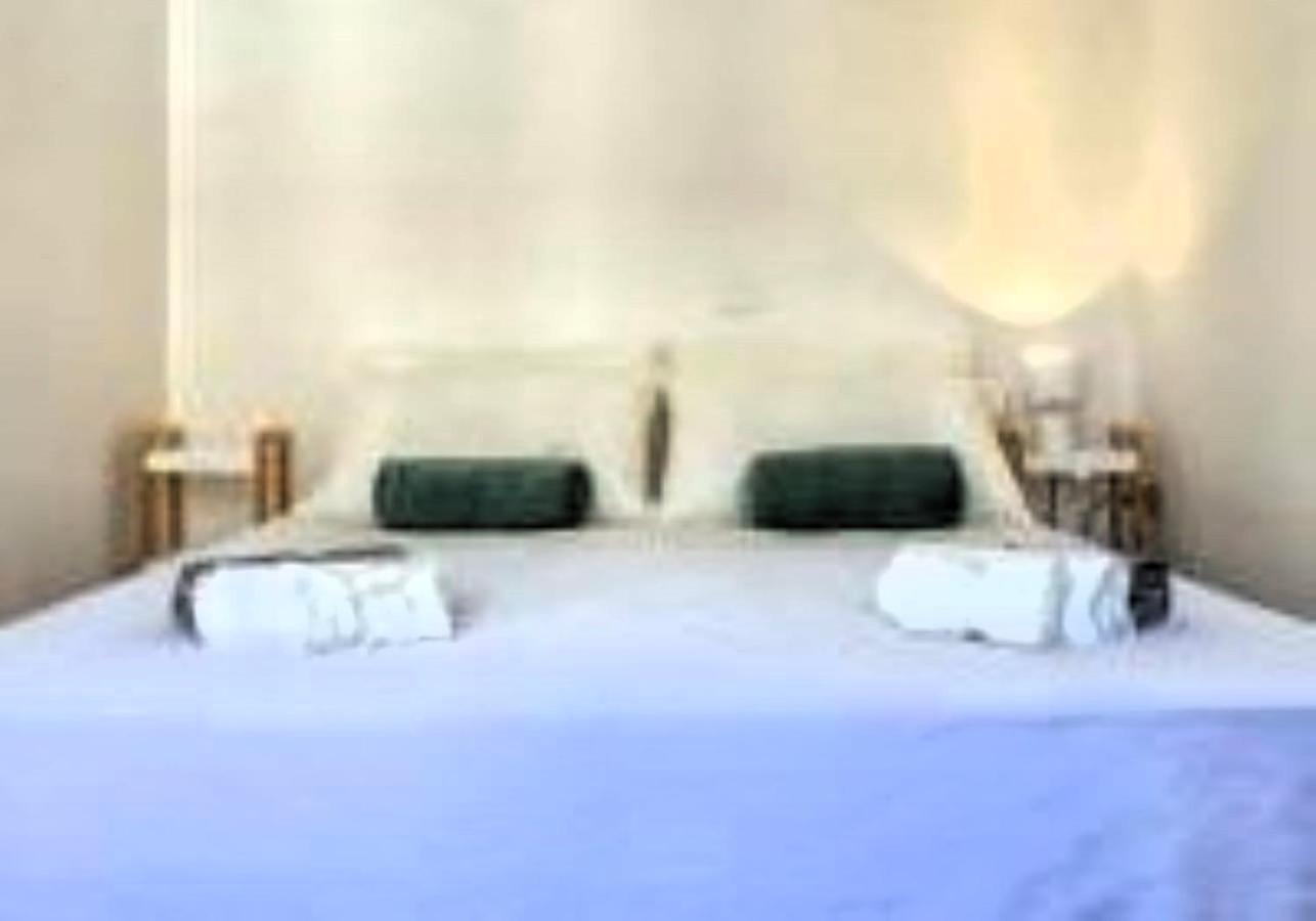 La Finestra Sul Teatro Apartment Alghero Bagian luar foto